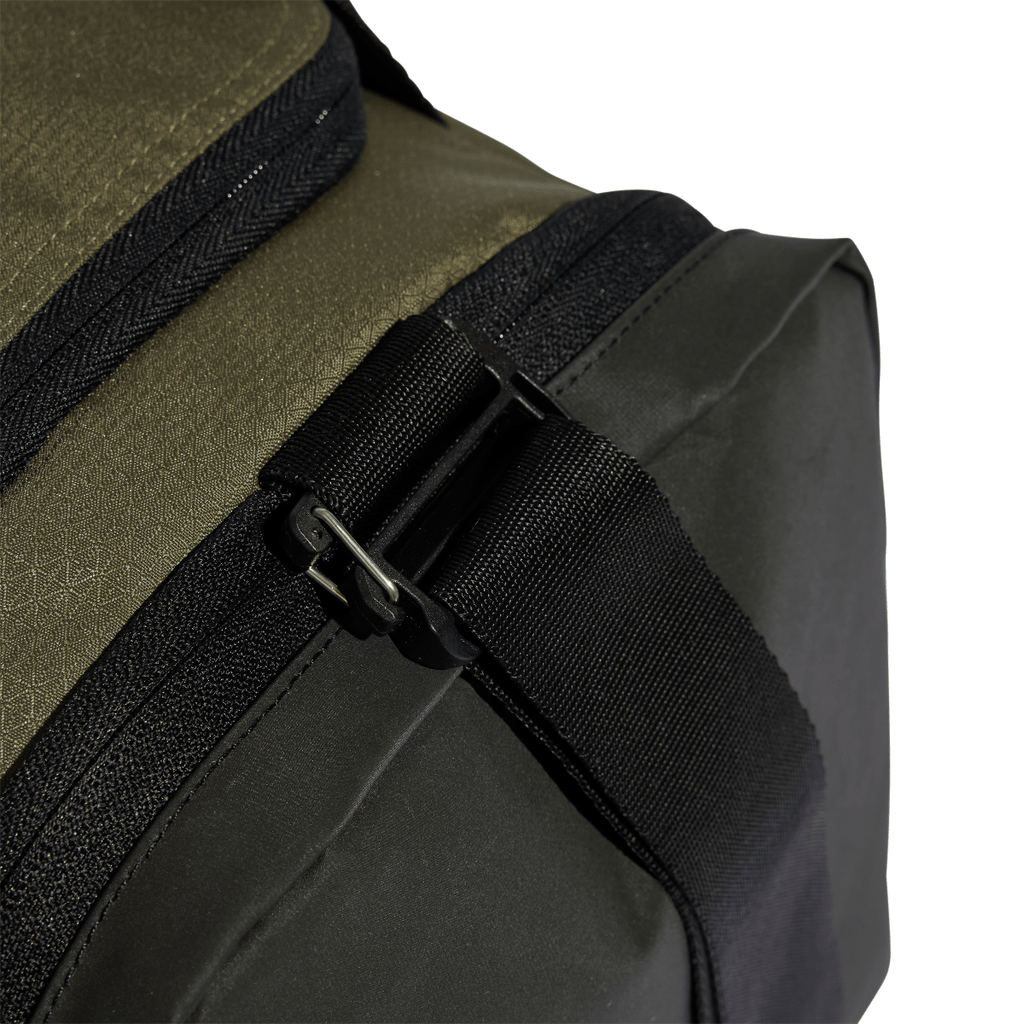 Borsa sportiva verde da Unisex adidas TR DUFFLE S