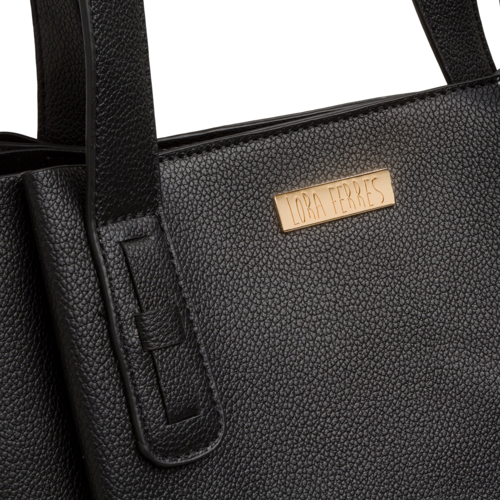 Borsa a spalla nera da donna con logo frontale Lora Ferres