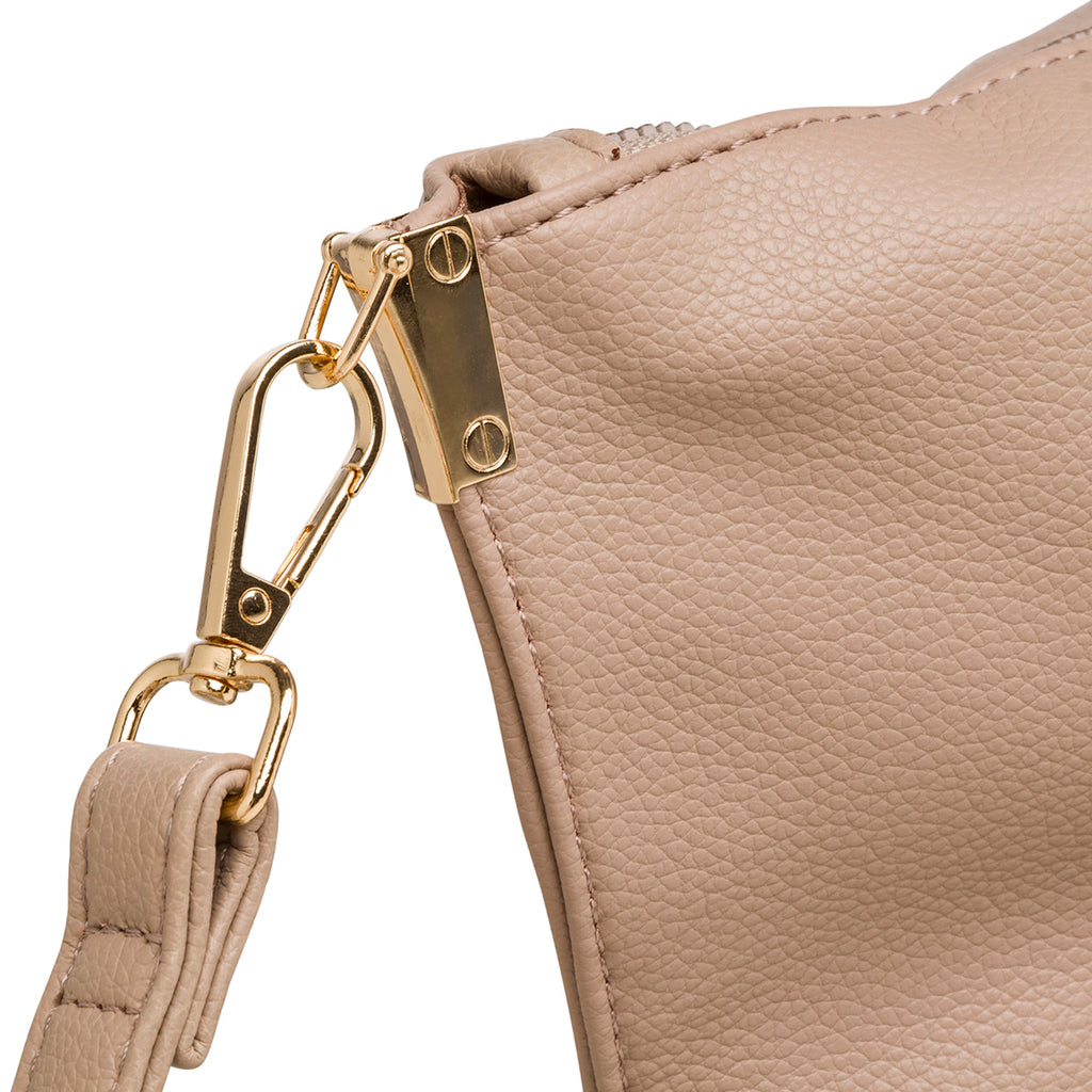 Borsa a spalla nude da donna con logo frontale Lora Ferres