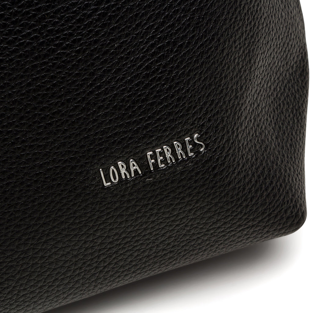 Borsa a spalla nera da donna con tasca esterna Lora Ferres