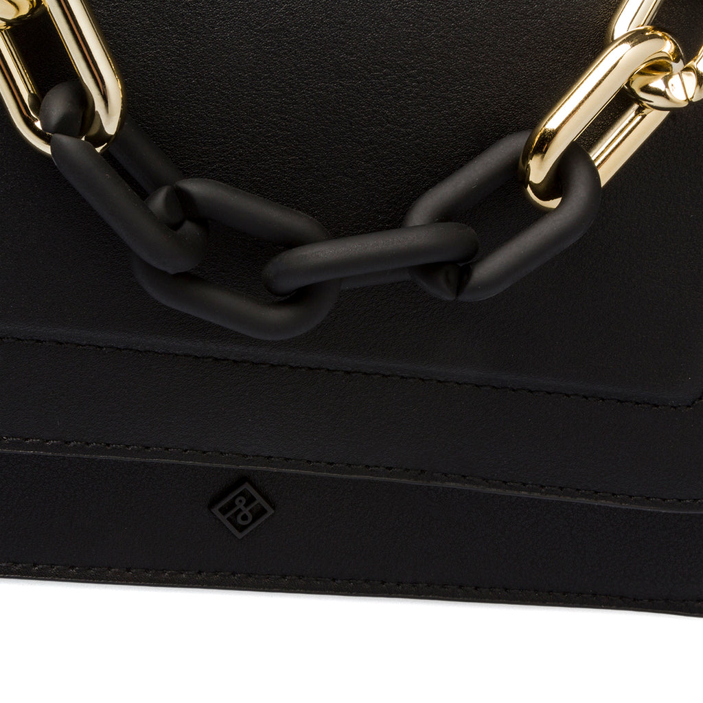 Borsa a mano nera da donna in "pelle vegana" Call It Spring Chainned