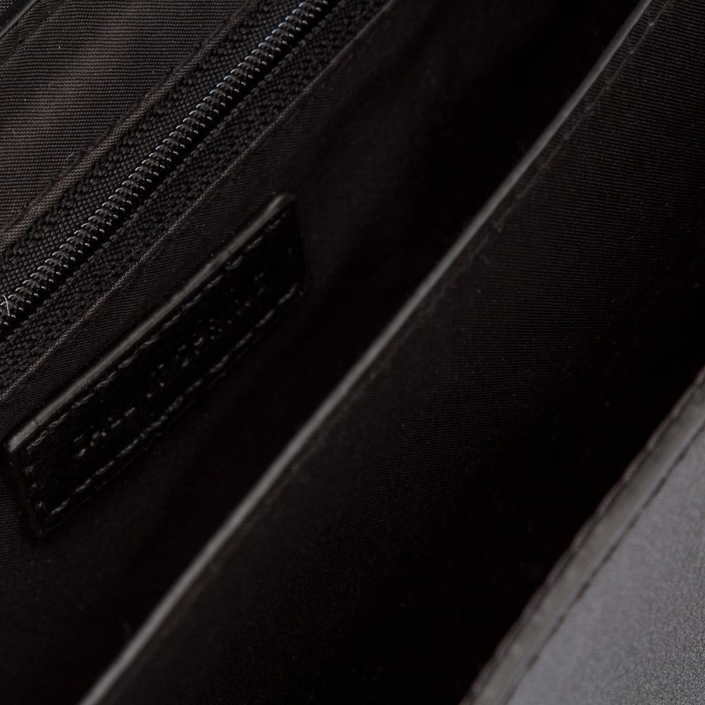 Borsa a mano nera da donna in "pelle vegana" Call It Spring Chainned