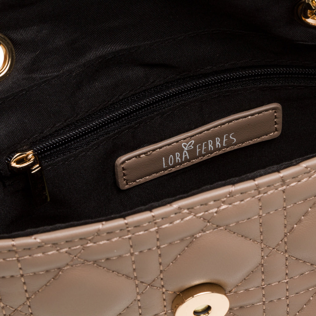 Borsa a tracolla taupe effetto trapuntato Lora Ferres