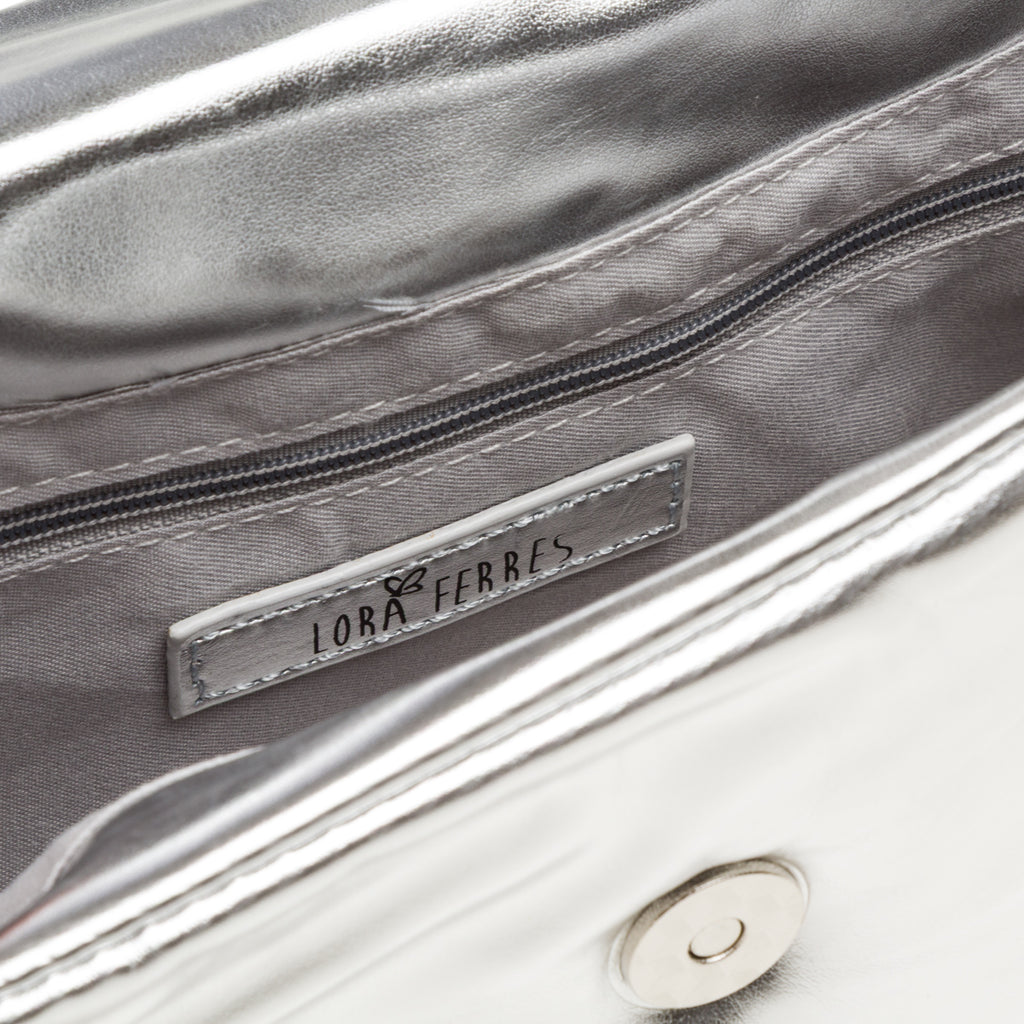 Borse a tracolla argento da Donna con catena e logo in metallo Lora Ferres