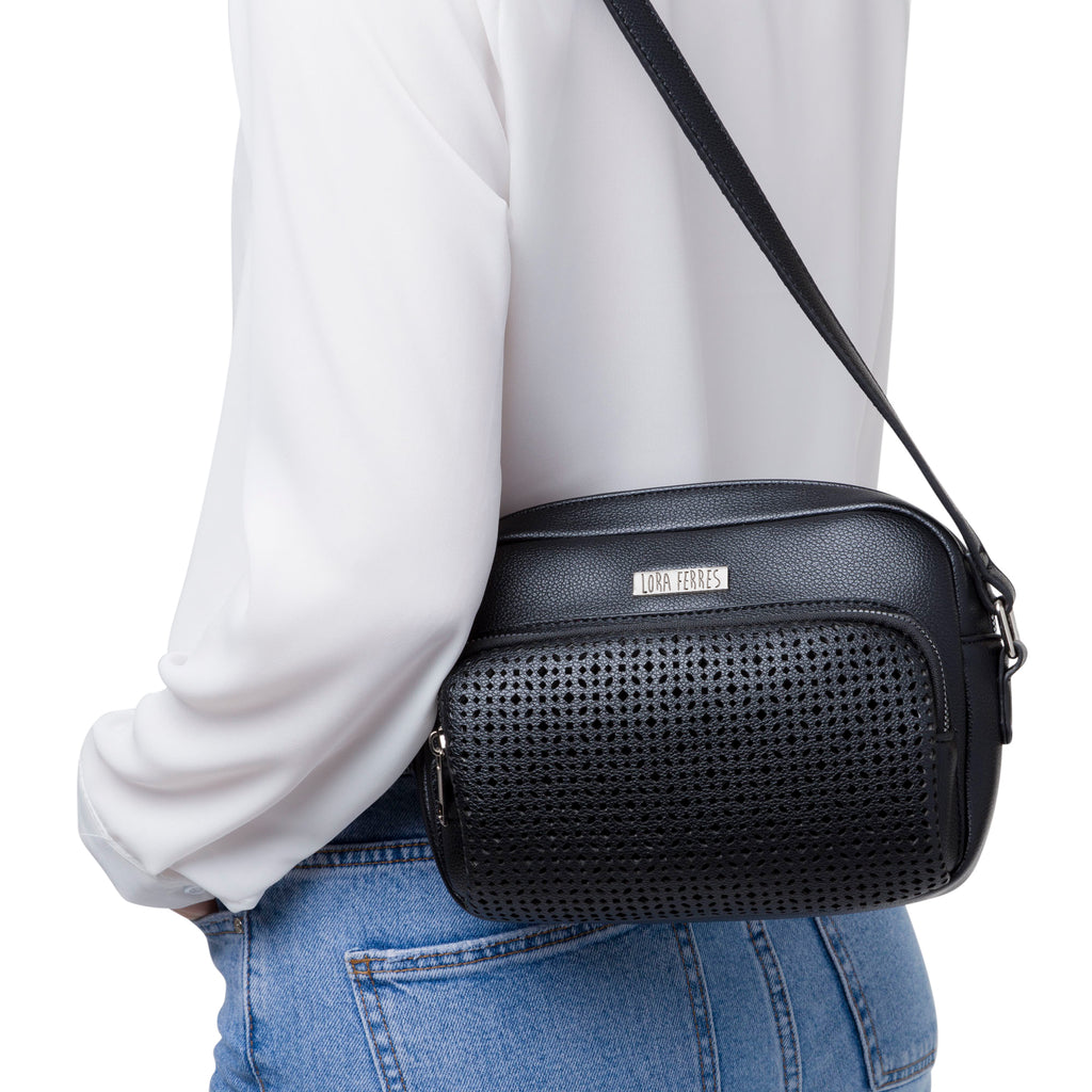 Borsa a tracolla nera da Donna con dettagli traforati Lora Ferres