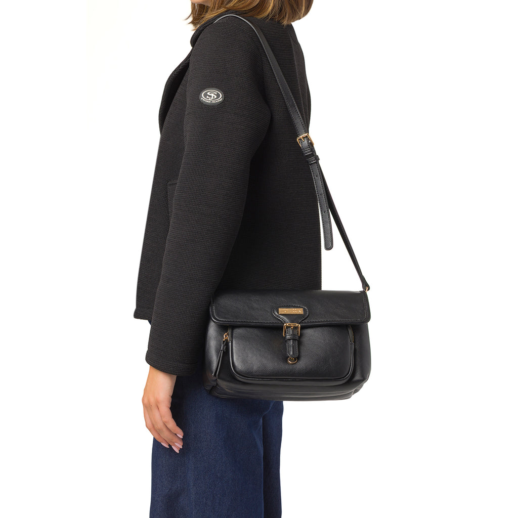 Borsa a Spalla da Donna Nera con Patta Lora Ferres