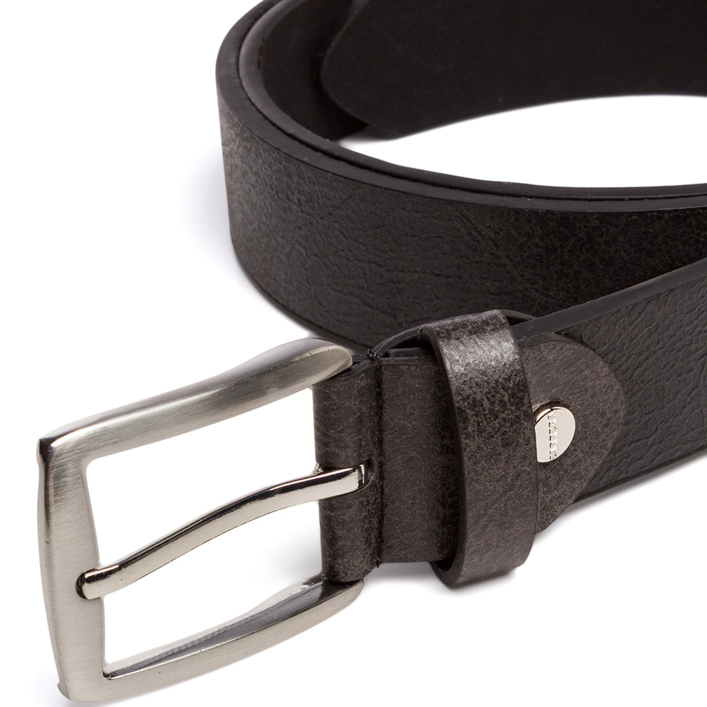 Cintura da Uomo Nera con Fibbia in Metallo Carrera