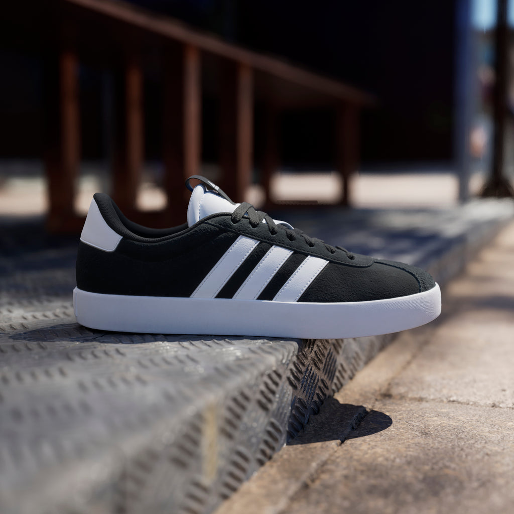 Sneakers nere da uomo con dettagli bianchi adidas VL Court 3.0