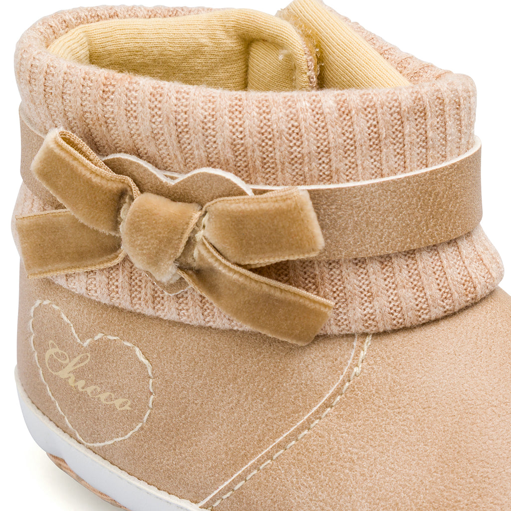 Stivaletti primi passi Chicco beige con polsino in maglia e fiocco