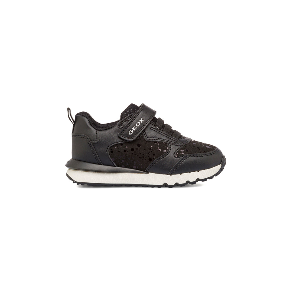 Sneakers traspiranti da bambina nere con dettagli lucidi Geox