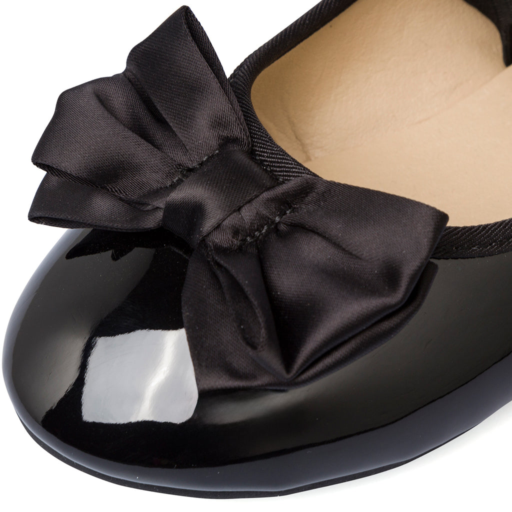 Ballerine in vernice nere da ragazza 10 Baci