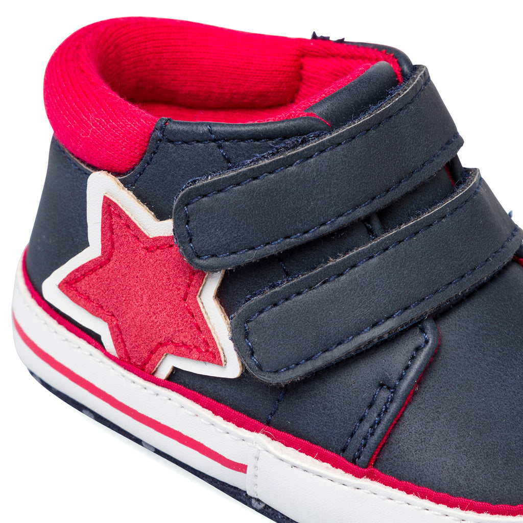 Sneakers alte blu primi passi con dettagli rosso Chicco