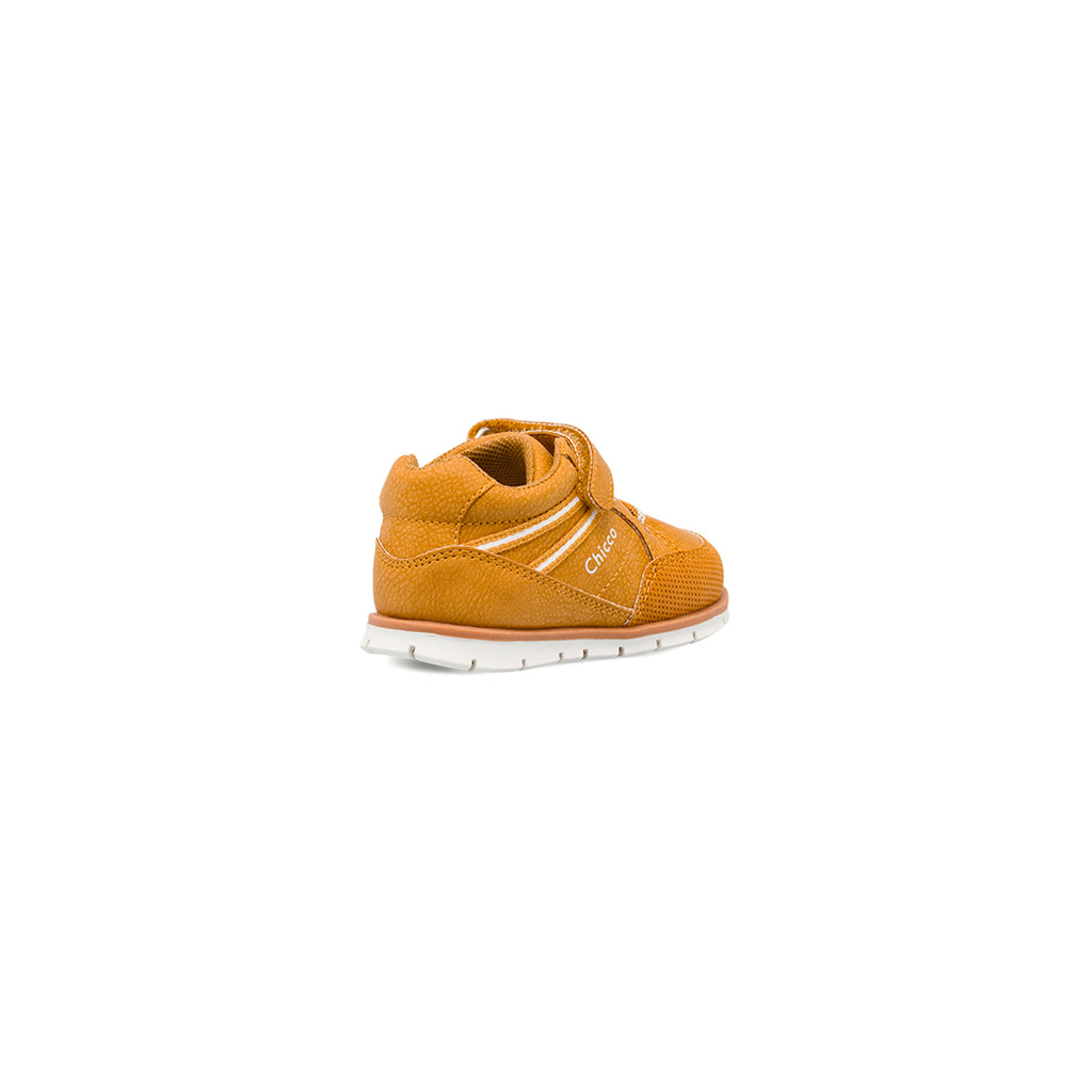 Scarpe Primi passi da bambino Chicco ocra con chiusura a strappo