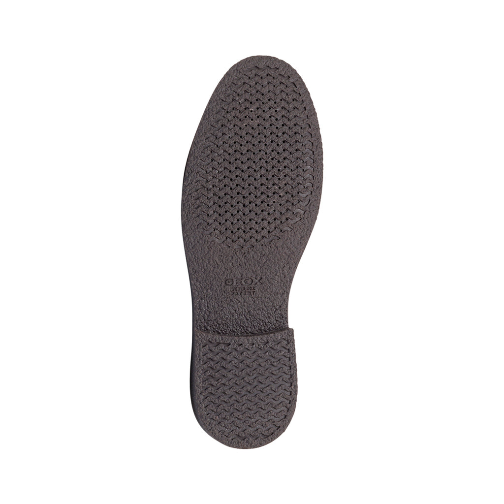 Stringate eleganti marroni derby da uomo in pelle scamosciata Geox