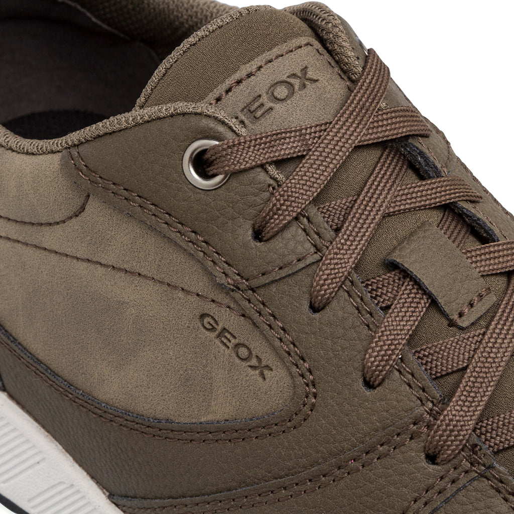 Sneakers traspiranti verde militare da uomo Geox