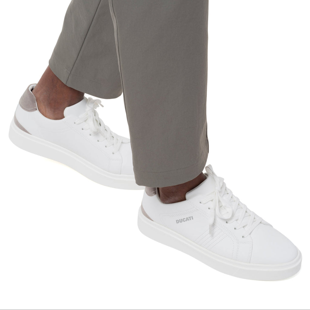 Sneakers bianche con dettagli grigi da Uomo Ducati