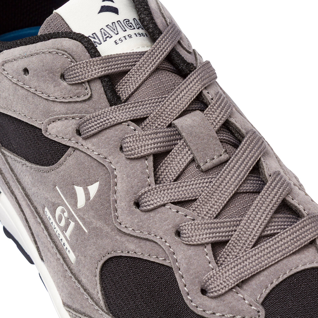 Sneakers Grigie da Uomo con inserti in contrasto Navigare