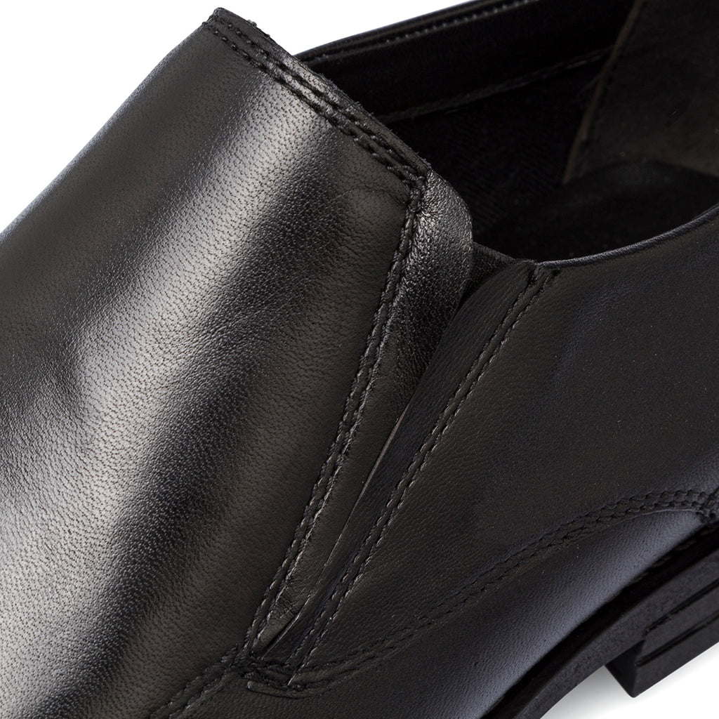 Scarpe eleganti da uomo nere in pelle senza allacciatura La Cuoieria