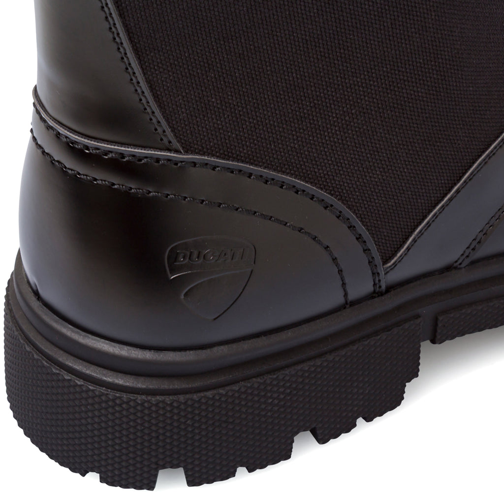 Anfibi da uomo neri Ducati stile combat con chiusura zip