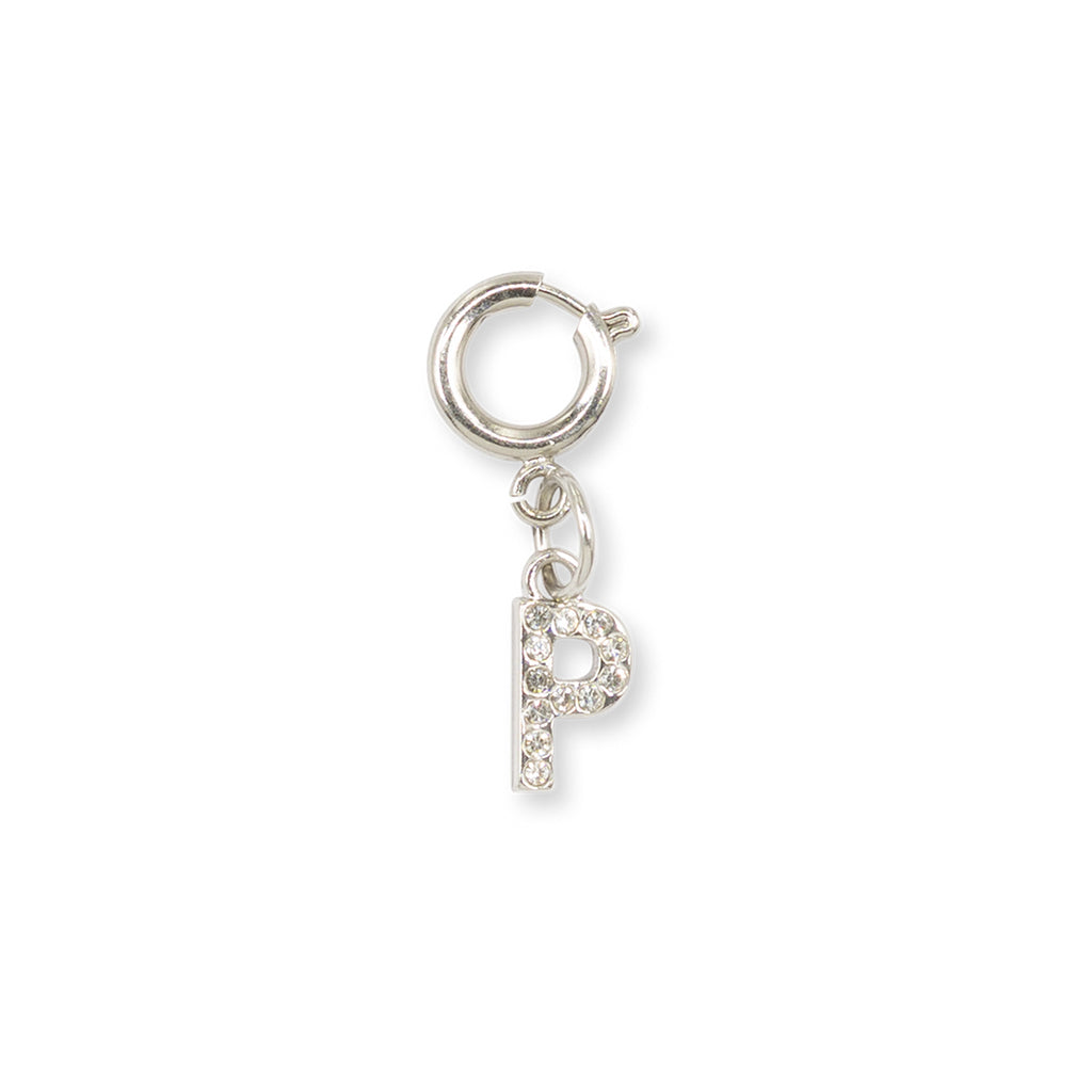 Charm Lettera P strass argento dettaglio chic scarpe borse Lora Ferres