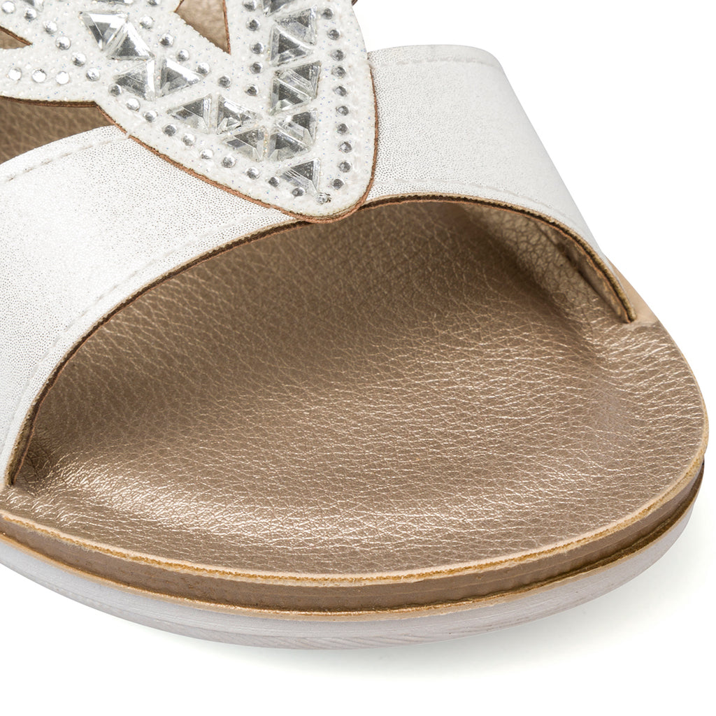 Ciabatte da donna bianche e platino con dettaglio strass e glitter Inblu