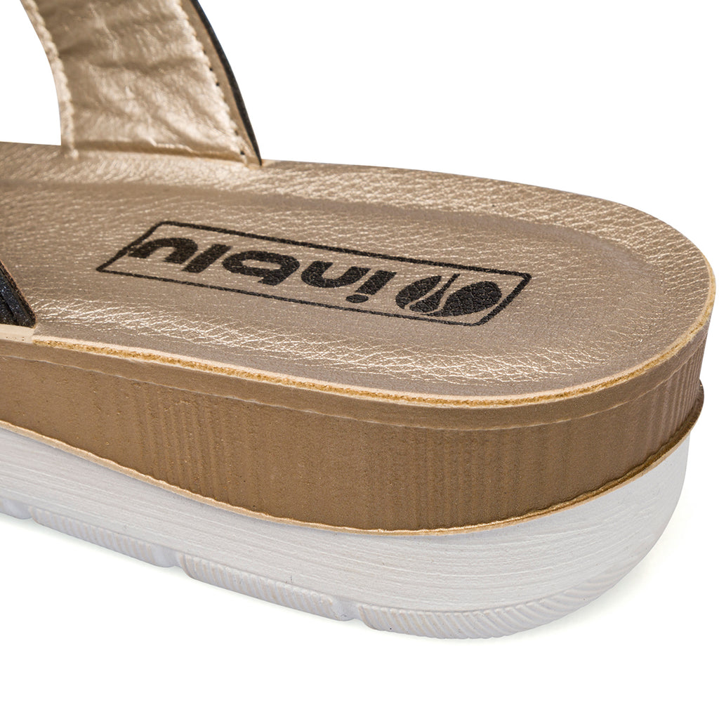 Ciabatte nere da donna con plateau e dettagli strass Inblu