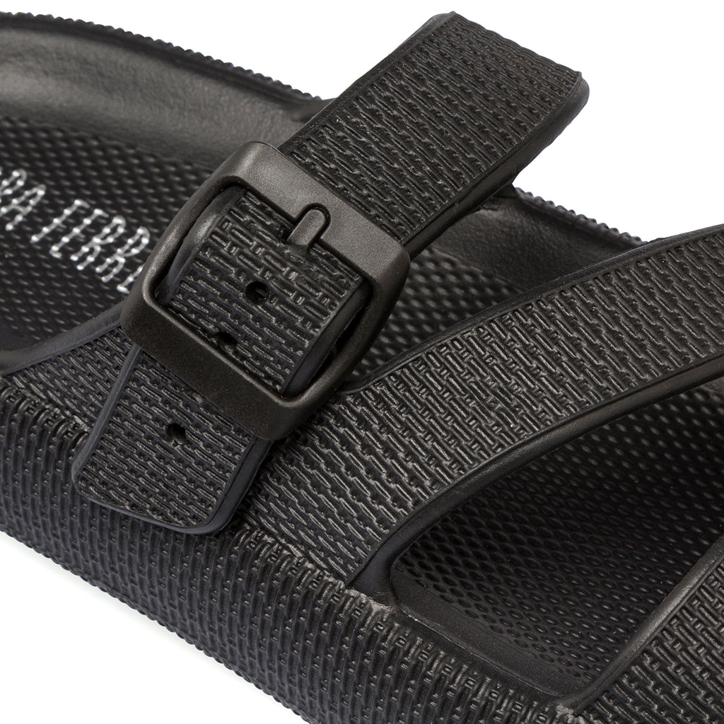 Ciabatte da donna nere con platform e cinturino Lora Ferres