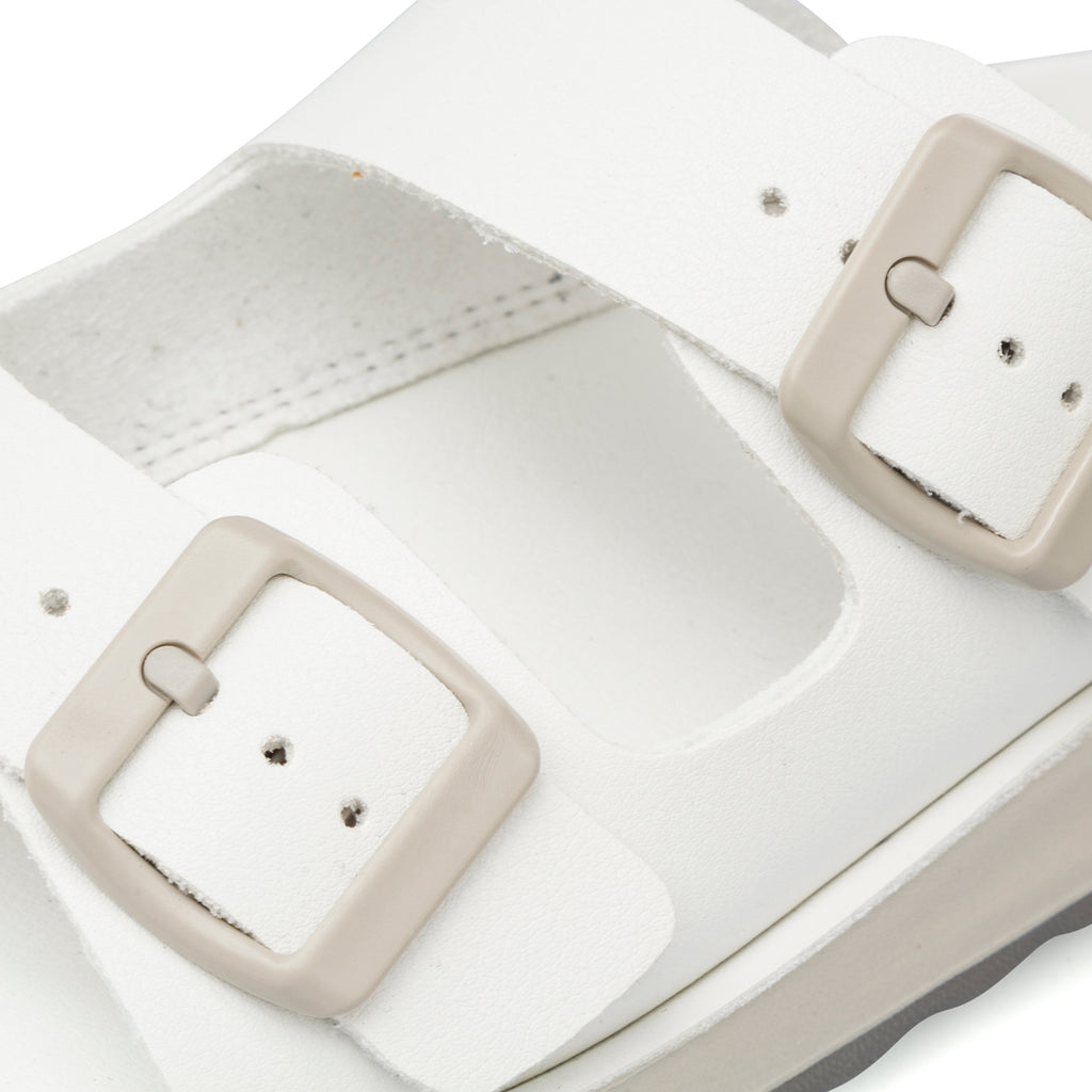 Ciabatte bianche in gomma con doppia fibbia da Donna Fly Flot