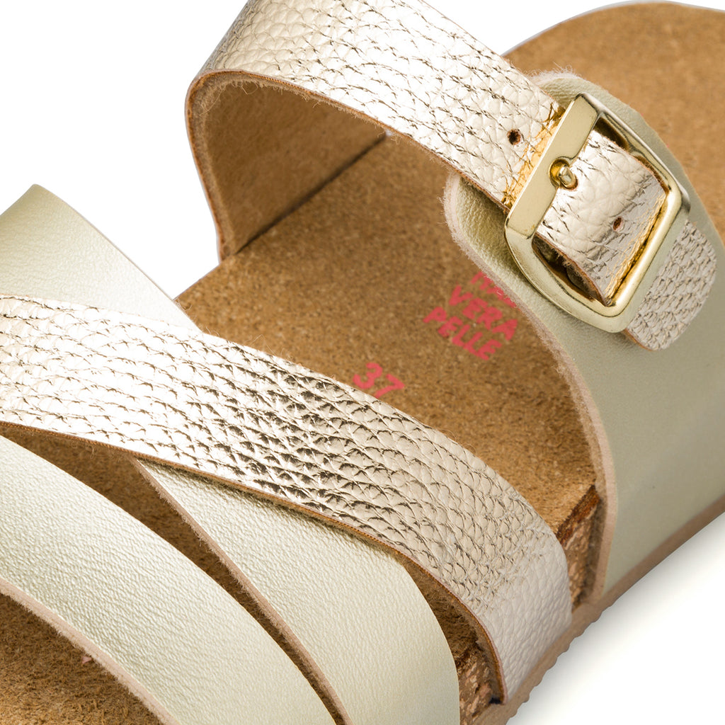 Ciabatte beige da Donna con cinturino incrociato e fibbia regolabile StilRosa