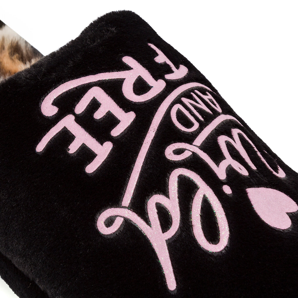 Pantofole da donna nere Griff con scritta glitter e interno leopardato