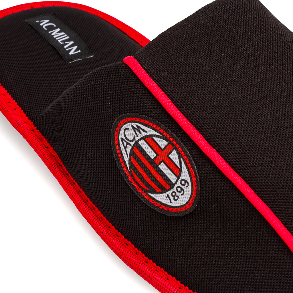 Pantofole da uomo Milan nere con logo e inserti rossi