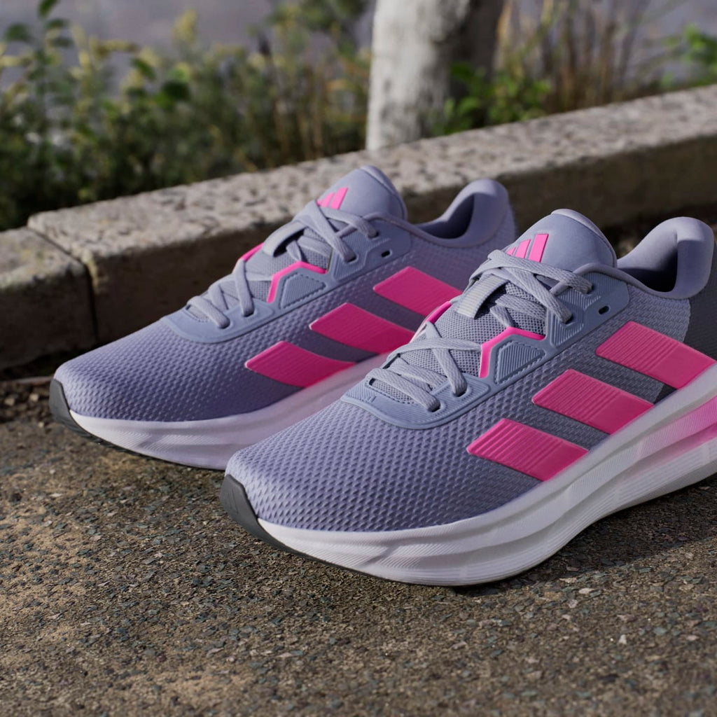 Scarpe da running lilla con dettagli rosa da Donna adidas Galaxy 7