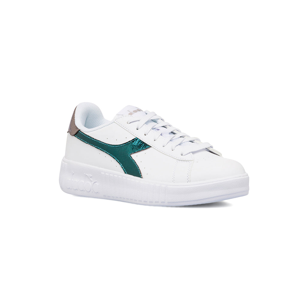 Sneakers da donna bianche con dettaglio verde metallizzato Diadora