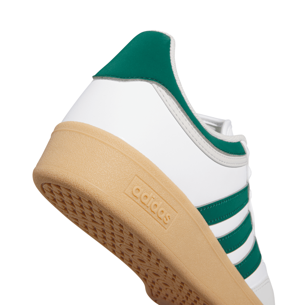 Sneakers bianche e con inserti verdi da Uomo adidas Hoops 4.0