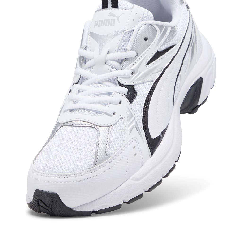 Sneakers Rétro bianche da uomo con dettagli argento e neri Puma Milenio Tech
