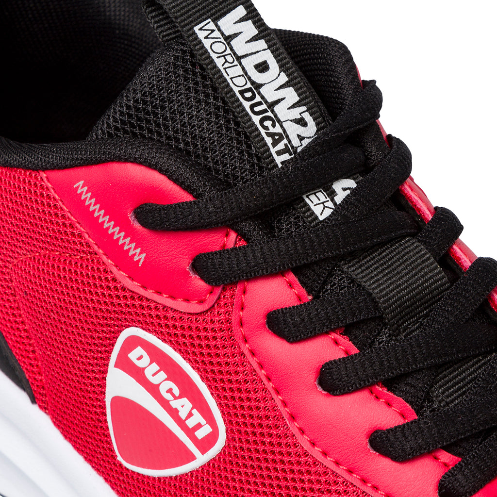 Scarpe da ginnastica casual da uomo rosse con dettaglio WDW 2024 Ducati