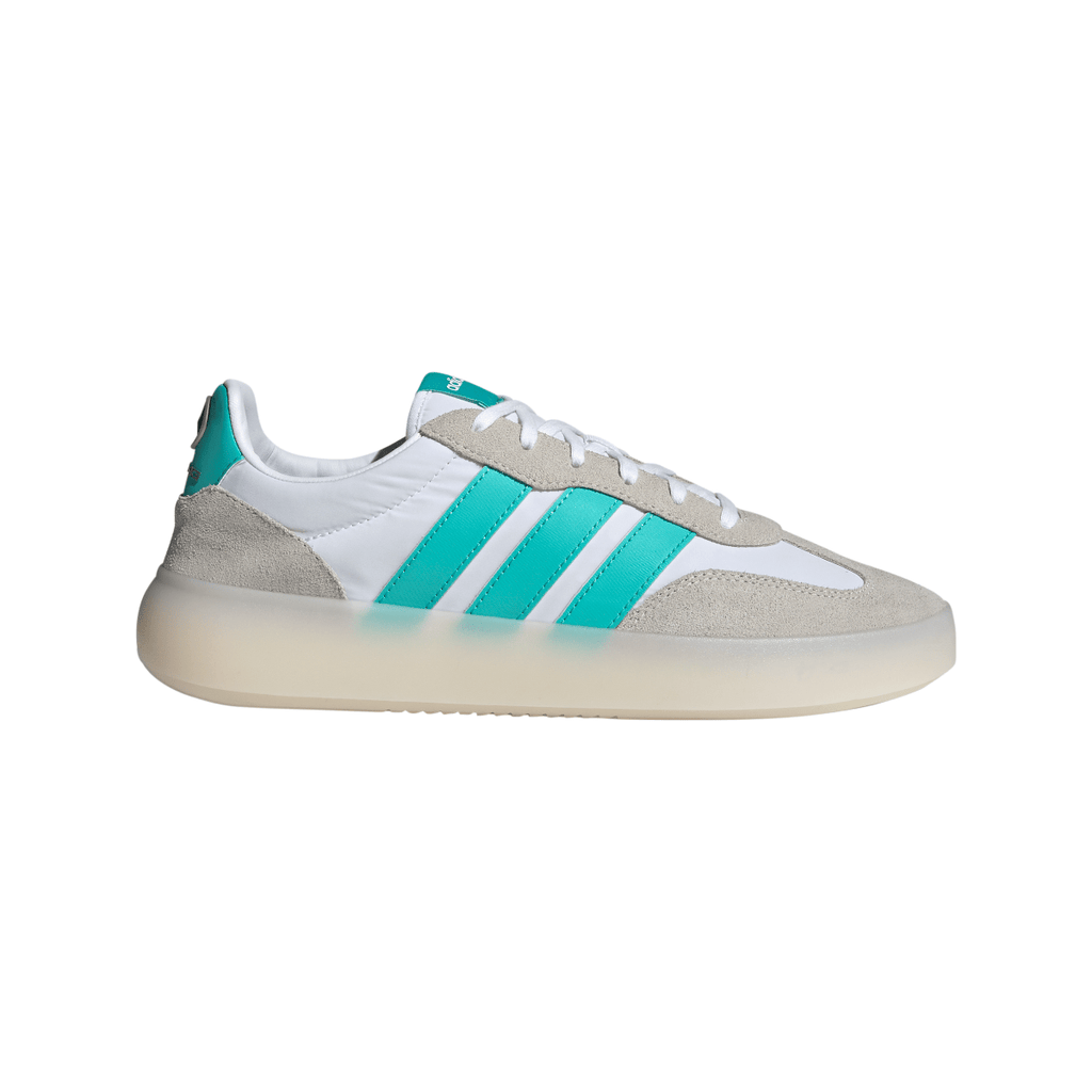 Scarpe Bianche con dettagli turchesi adidas x Mercedes-AMG Petronas F1 Team Barreda Decode