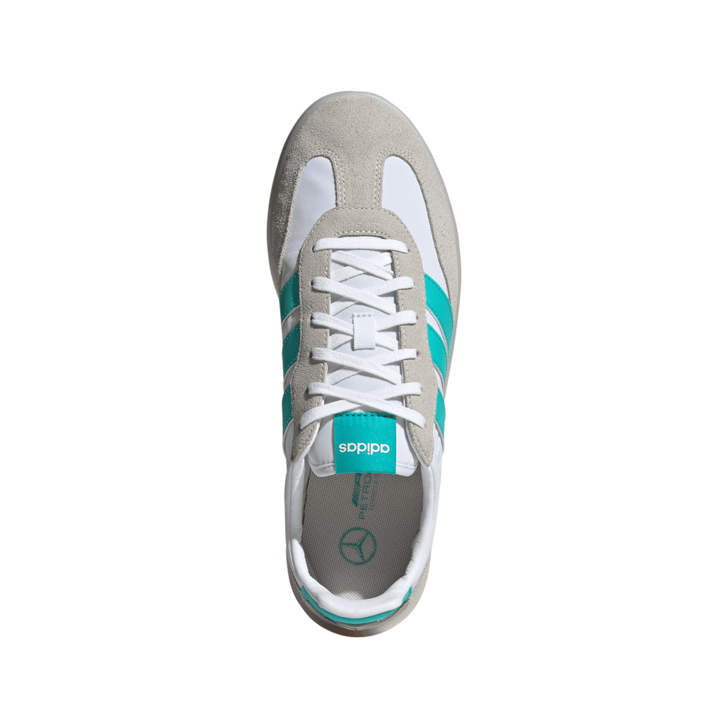 Scarpe Bianche con dettagli turchesi adidas x Mercedes-AMG Petronas F1 Team Barreda Decode