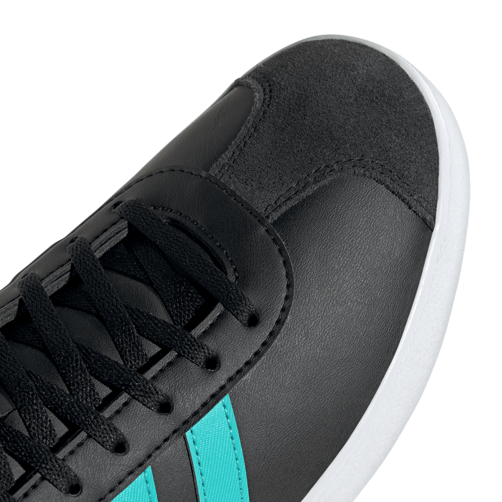 Scarpe Nere con dettagli turchesi adidas x Mercedes-AMG Petronas F1 Team VL Court