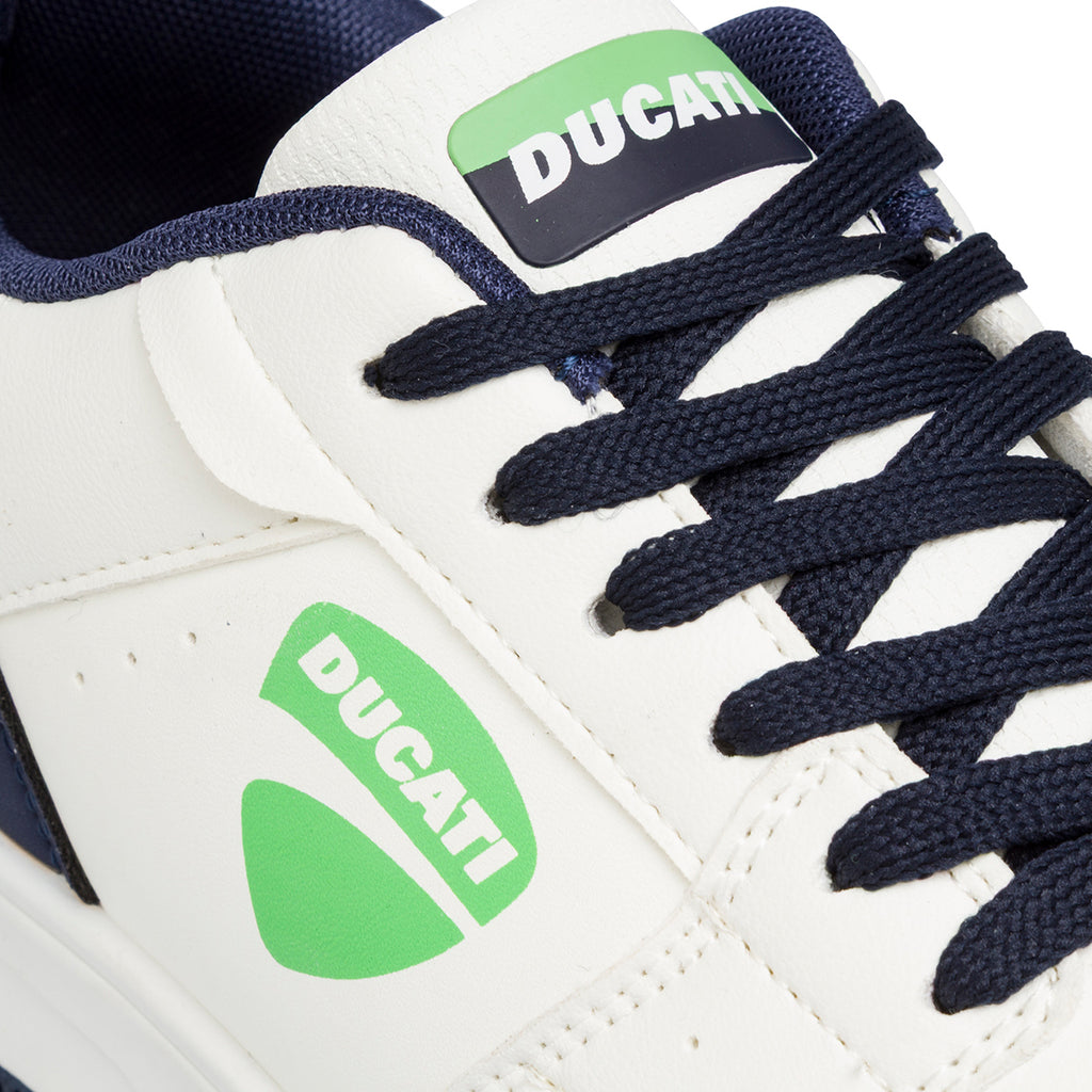 Sneakers bianche e blu da ragazzo con logo e dettagli verdi Ducati