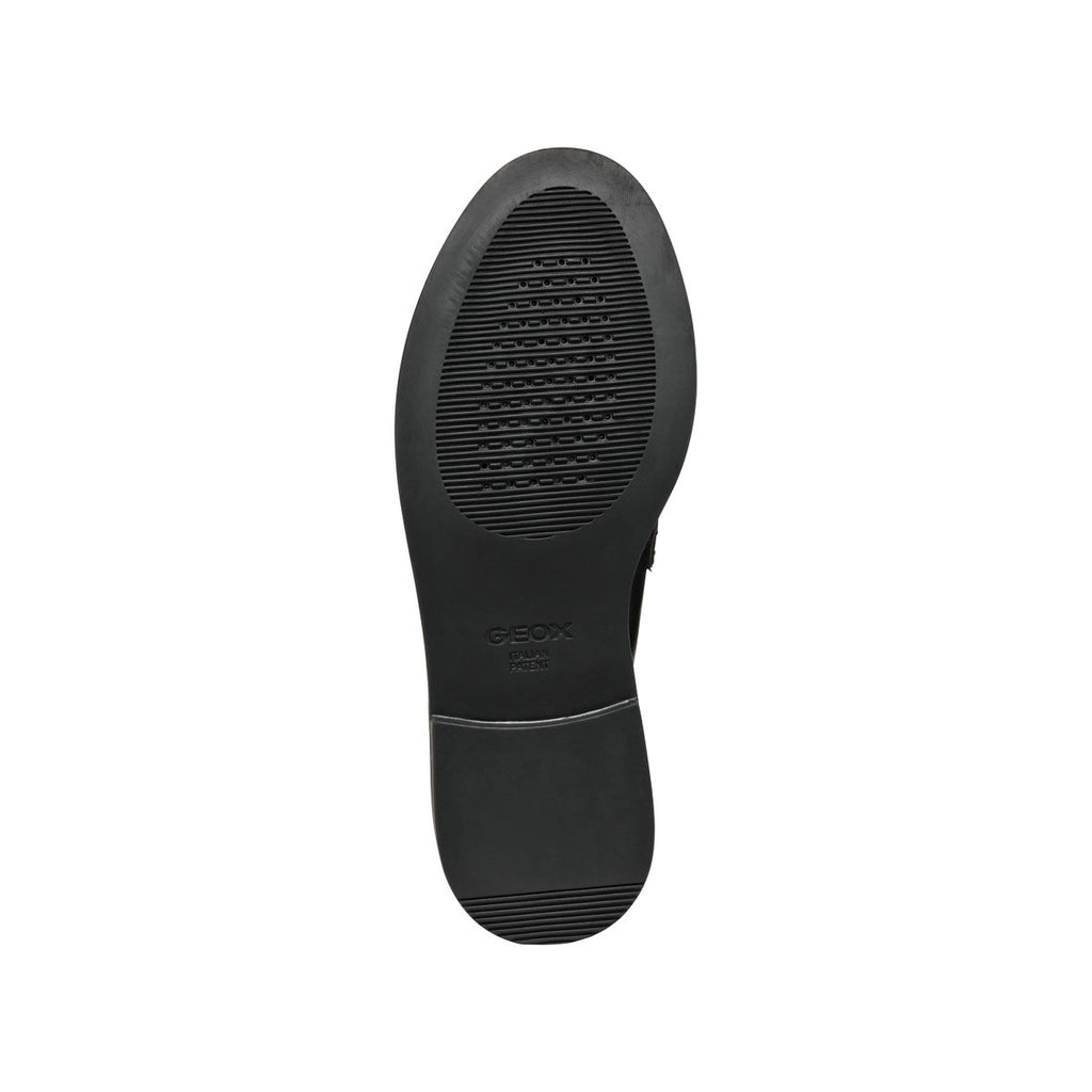 Mocassini neri da Donna con nappine con suola traspirante Geox