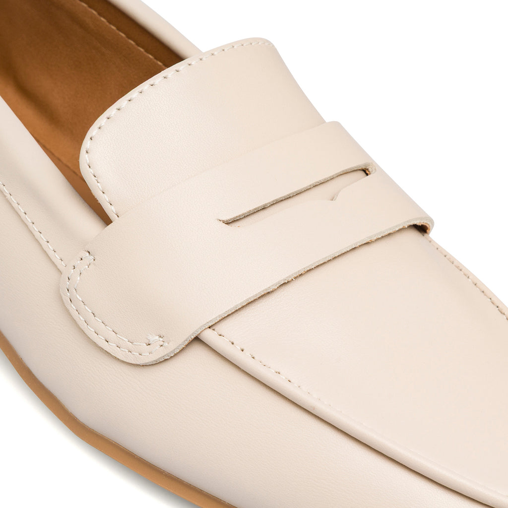 Mocassini da Donna Beige in Pelle con Mascherina Primopiano