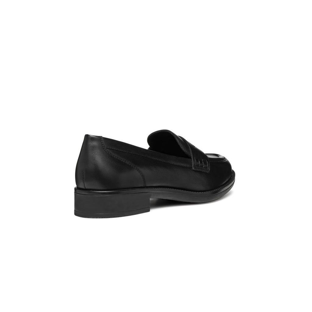 Mocassini neri da Donna in pelle con suola traspirante Geox