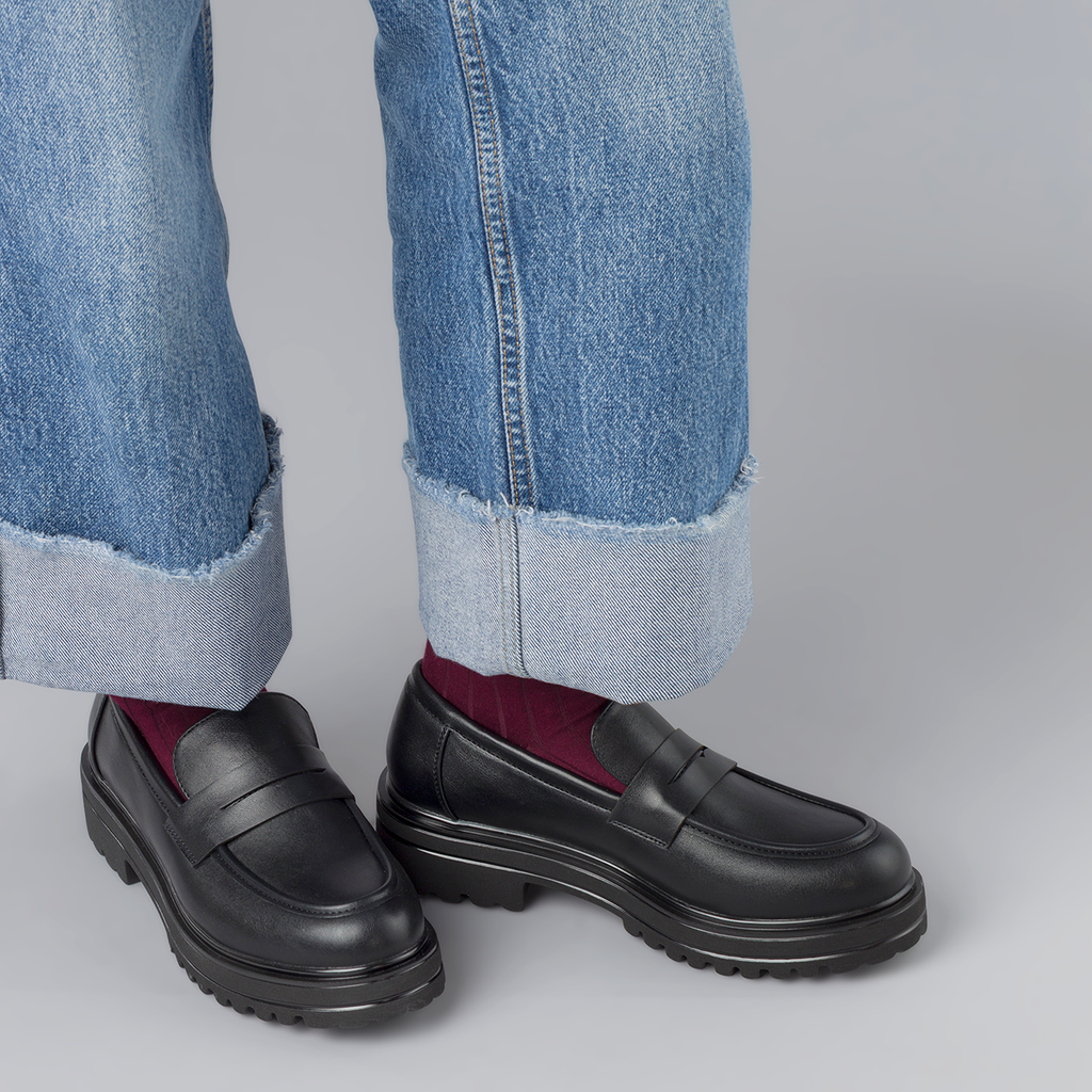 Mocassini penny loafer neri da Donna Lora Ferres