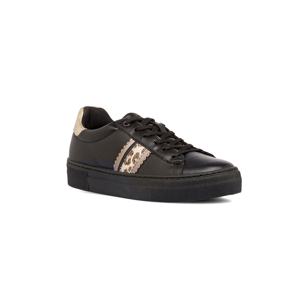 Sneakers nere traspiranti da donna in pelle Geox