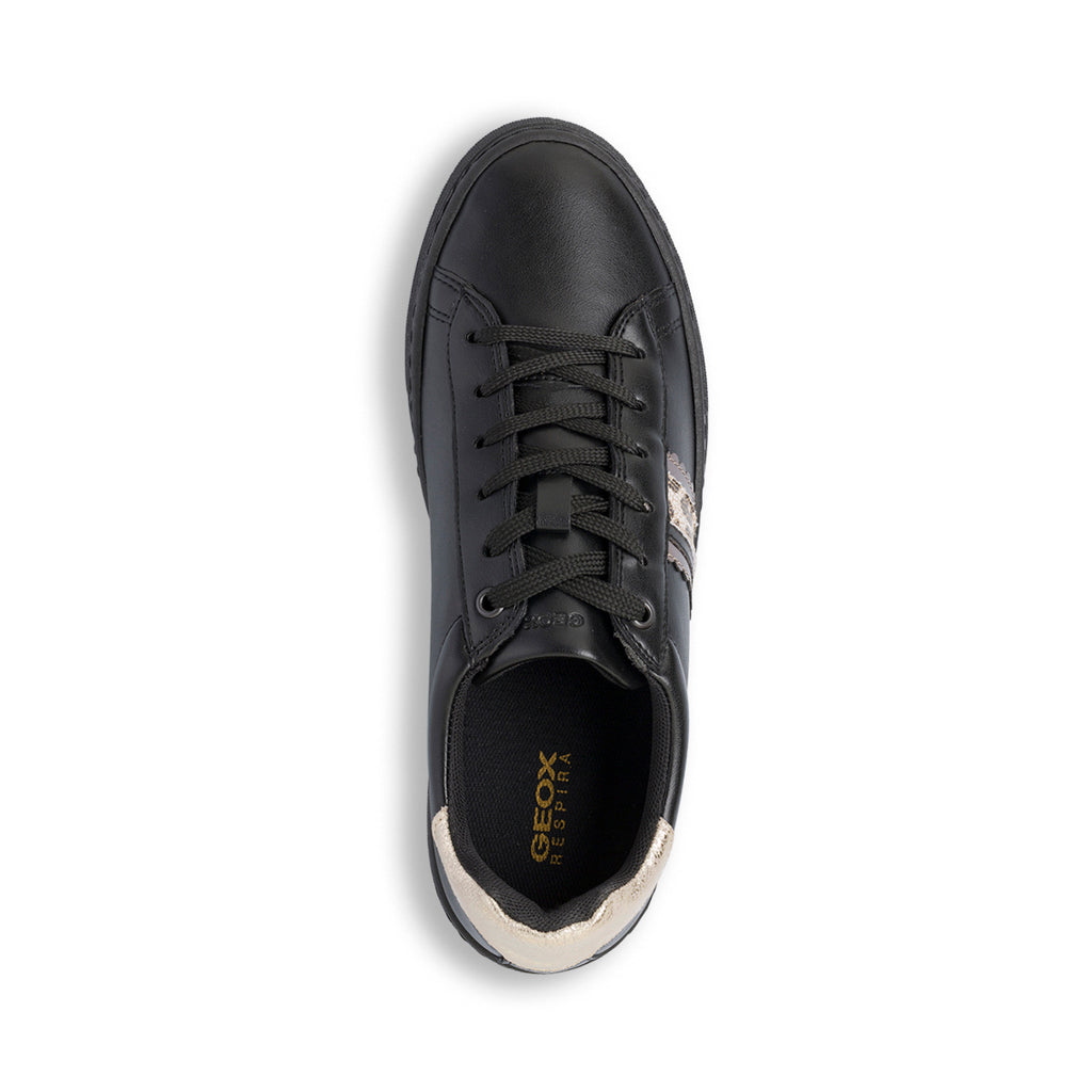 Sneakers nere traspiranti da donna in pelle Geox