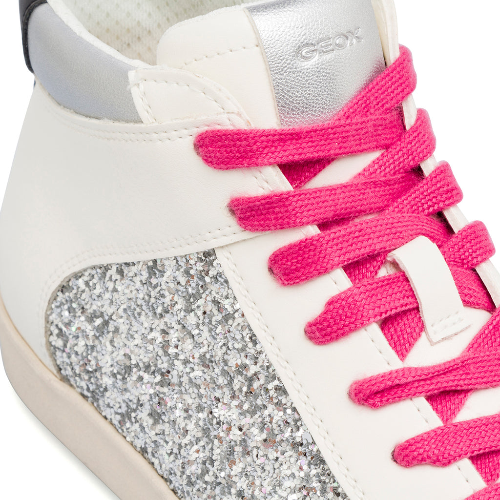 Sneakers alte traspiranti da donna bianche con dettagli glitter Geox