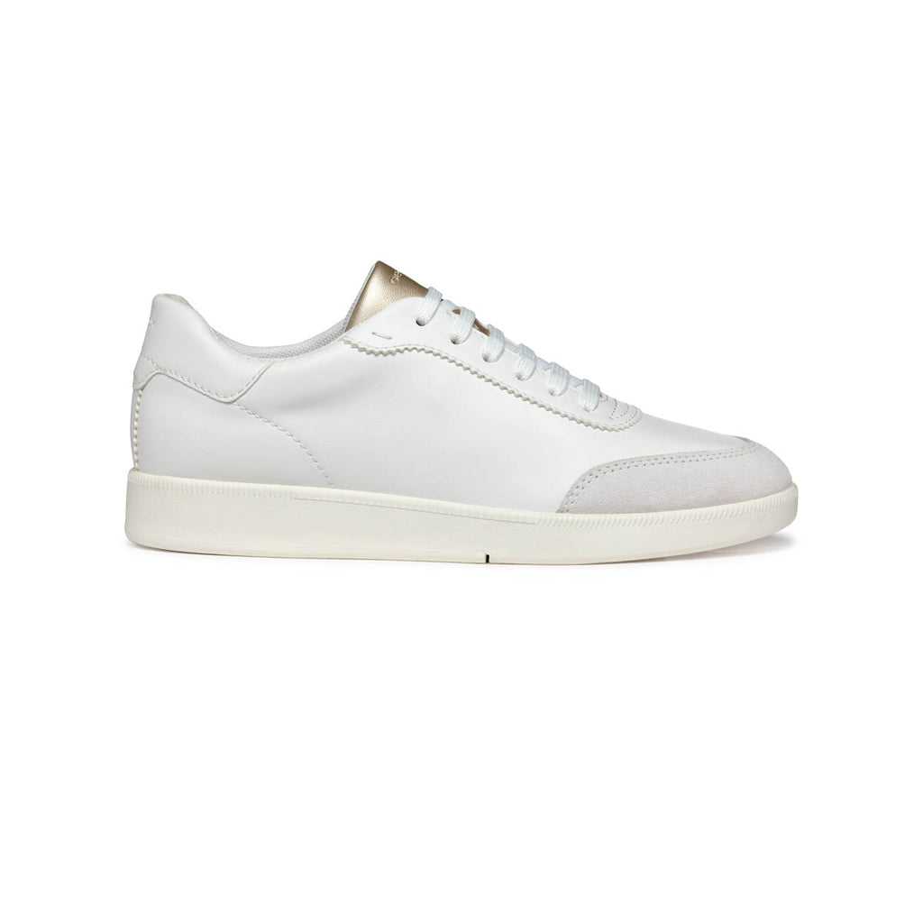 Sneakers bianche da Donna con inserti effetto camoscio e suola traspirante Geox