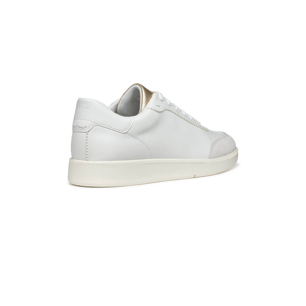 Sneakers bianche da Donna con inserti effetto camoscio e suola traspirante Geox