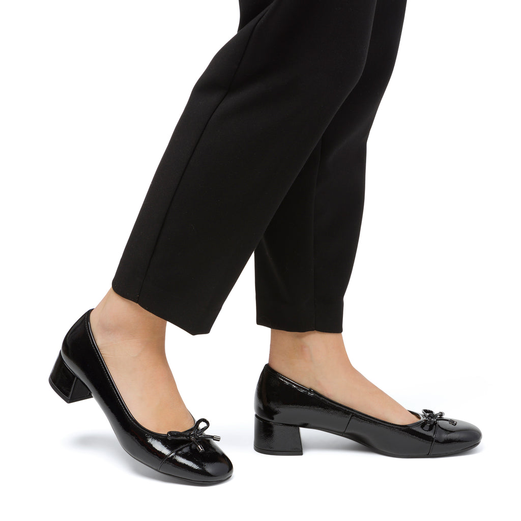 Décolleté da donna nere effetto vernice con tacco 4 cm Swish Jeans